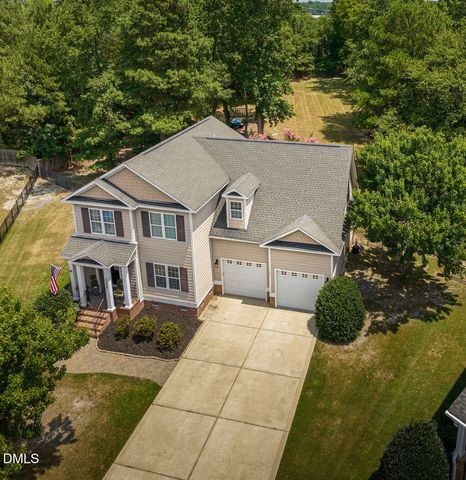 2300 Larkhaven Court, Fayetteville, NC 28303