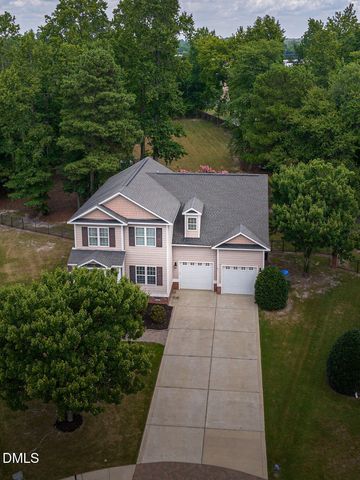 2300 Larkhaven Court, Fayetteville, NC 28303
