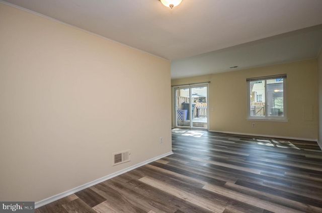 19449 TRANSHIRE RD, Montgomery Village, MD 20886