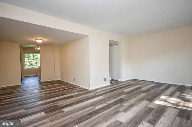 19449 TRANSHIRE RD, Montgomery Village, MD 20886