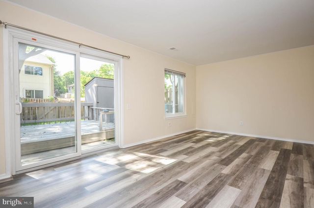 19449 TRANSHIRE RD, Montgomery Village, MD 20886