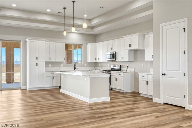 2860 South Mariposa Avenue, Pahrump, NV 89048