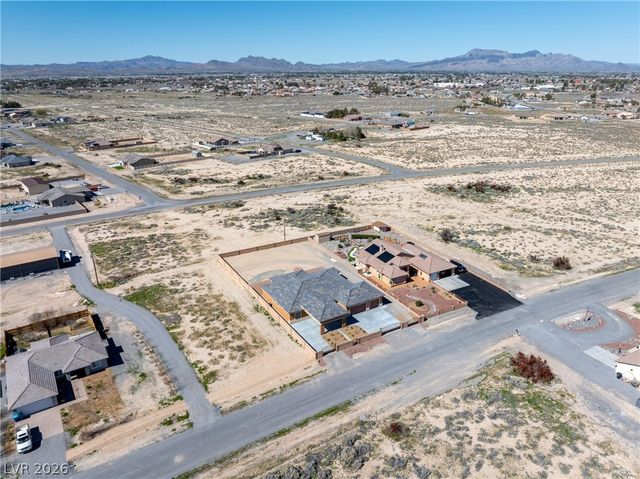 2860 South Mariposa Avenue, Pahrump, NV 89048