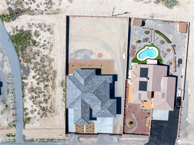 2860 South Mariposa Avenue, Pahrump, NV 89048