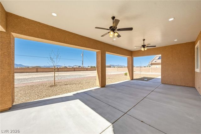 2860 South Mariposa Avenue, Pahrump, NV 89048