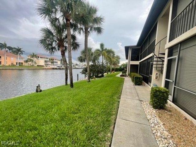 4525 Country Club BLVD 112, Cape Coral, FL 33904