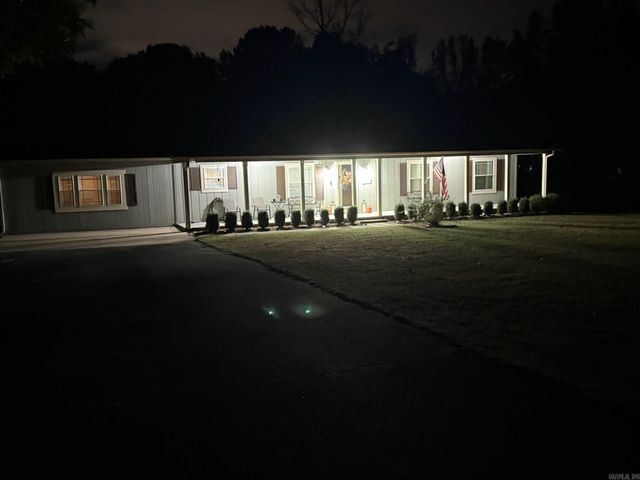 2925 E Snow Lane, Alexander, AR 72002