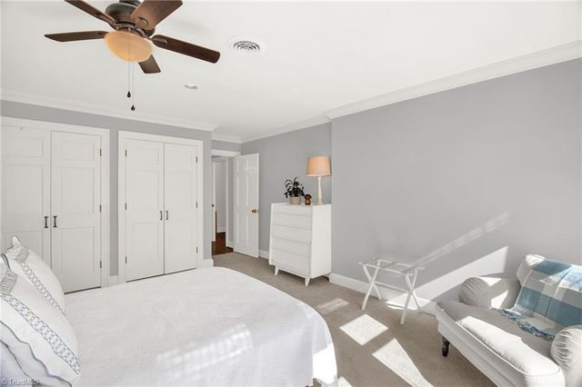 130 Sunset Circle 104, Greensboro, NC 27408