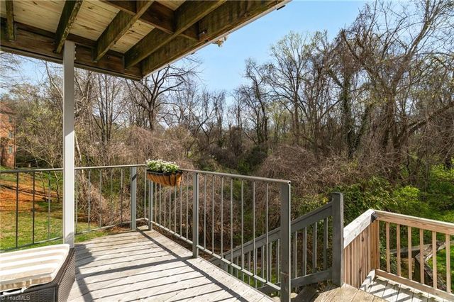 130 Sunset Circle 104, Greensboro, NC 27408