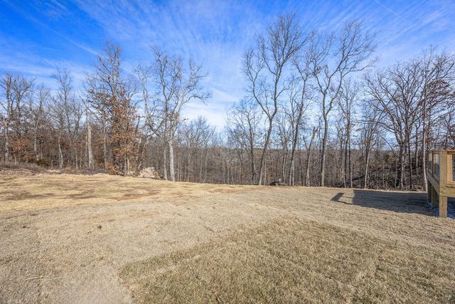 1 Cardenden Lane, Bella Vista, AR 72715