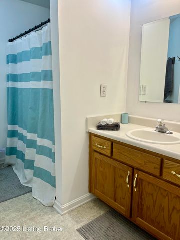 1244 Eastern St, Elizabethtown, KY 42701