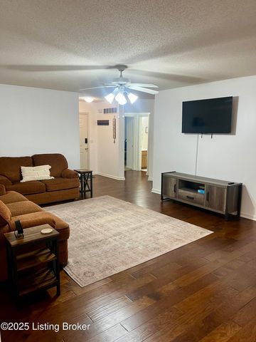 1244 Eastern St, Elizabethtown, KY 42701