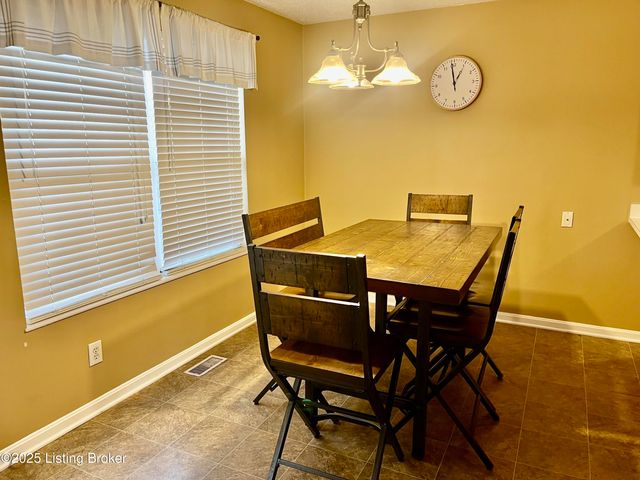 1244 Eastern St, Elizabethtown, KY 42701