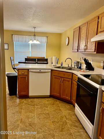 1244 Eastern St, Elizabethtown, KY 42701