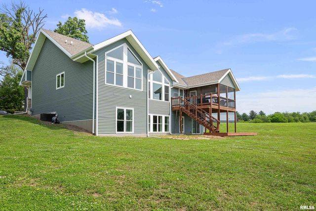 1335 N UTAH Avenue, Davenport, IA 52804