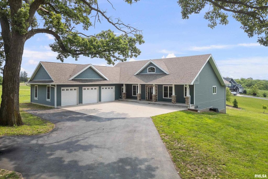 1335 N UTAH Avenue, Davenport, IA 52804