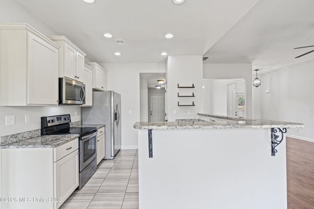 3510 Champion Hills Drive, Southaven, MS 38672