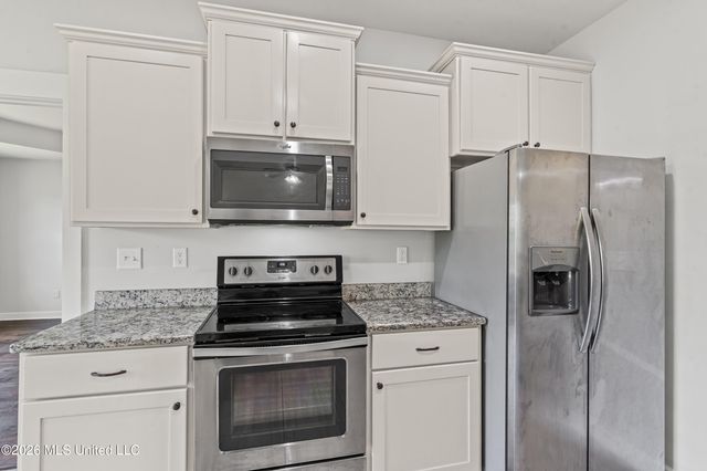3510 Champion Hills Drive, Southaven, MS 38672
