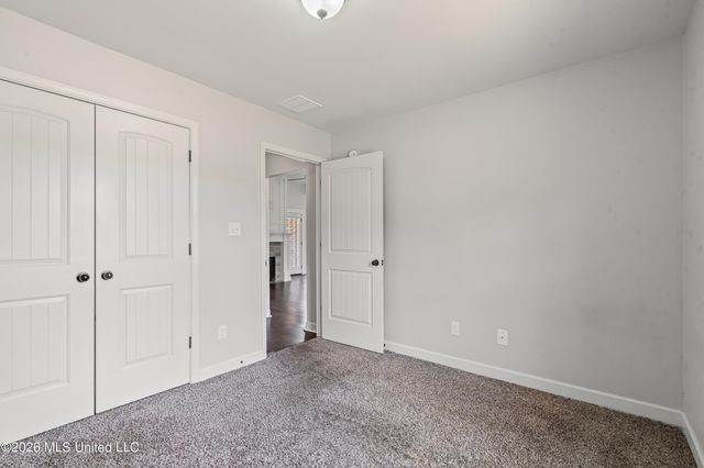 3510 Champion Hills Drive, Southaven, MS 38672