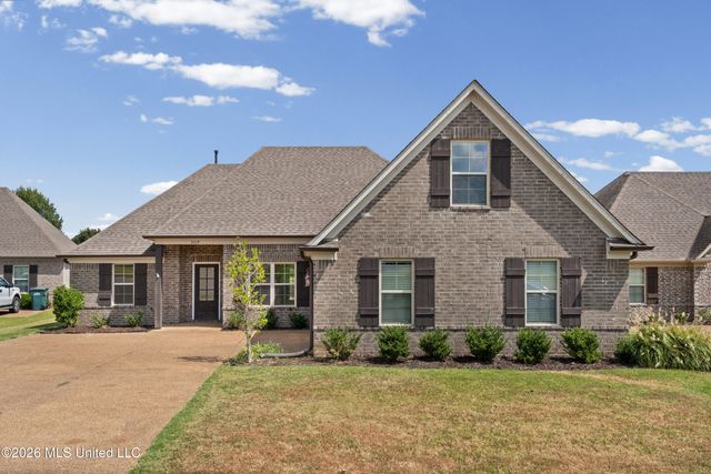 3510 Champion Hills Drive, Southaven, MS 38672