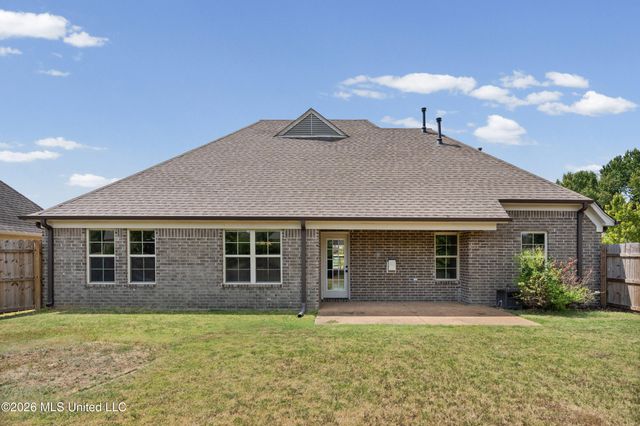 3510 Champion Hills Drive, Southaven, MS 38672