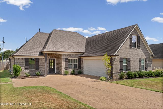 3510 Champion Hills Drive, Southaven, MS 38672