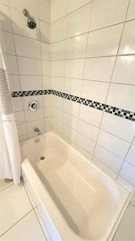 6621 SW 116th Pl A2, Miami, FL 33173