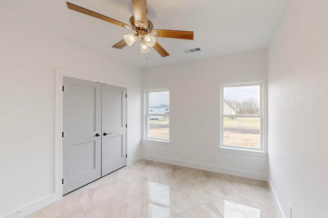 3533 County Road 1092, Celeste, TX 75423