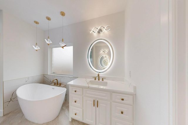 3533 County Road 1092, Celeste, TX 75423