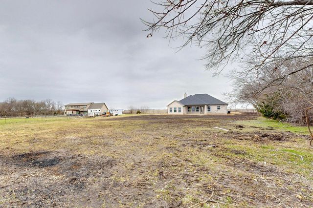 3533 County Road 1092, Celeste, TX 75423