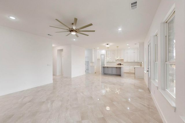 3533 County Road 1092, Celeste, TX 75423