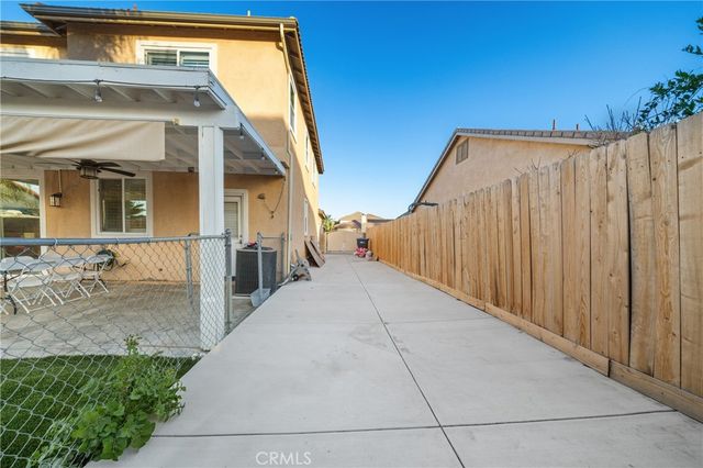 29851 Fox Creek, Menifee, CA 92586