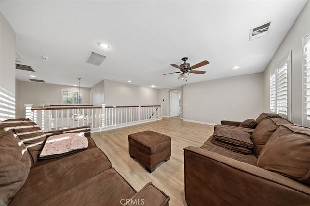 29851 Fox Creek, Menifee, CA 92586