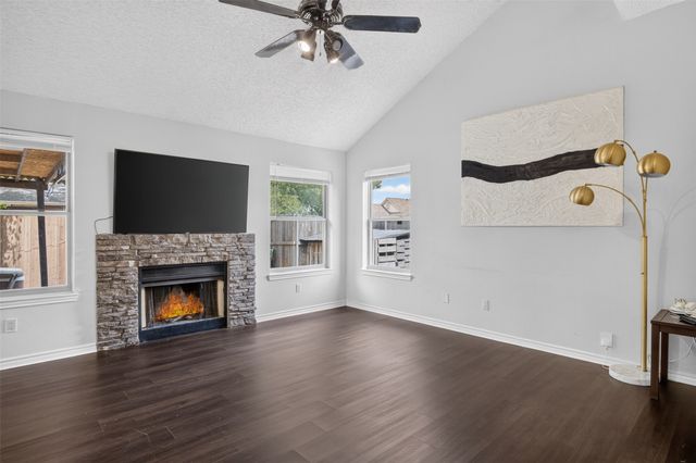 3651 Stresa Lane, Grand Prairie, TX 75052