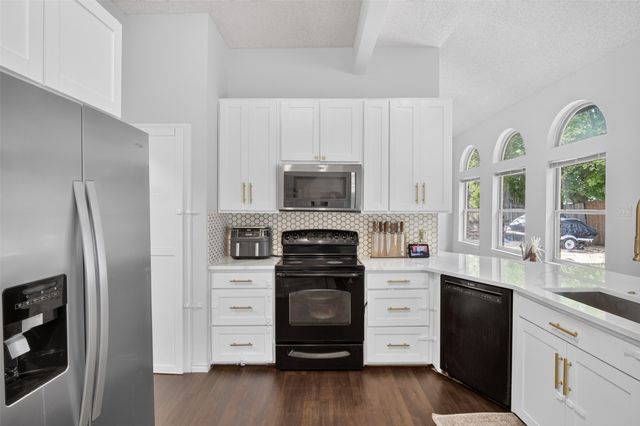 3651 Stresa Lane, Grand Prairie, TX 75052