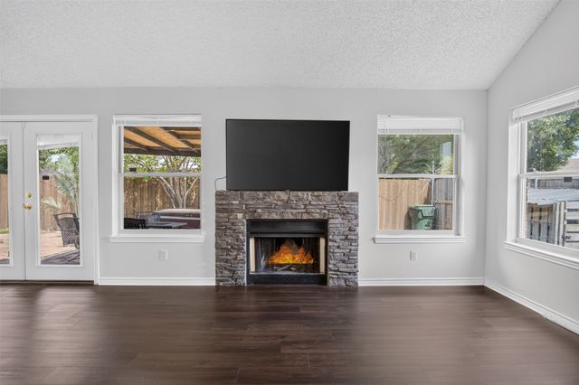 3651 Stresa Lane, Grand Prairie, TX 75052