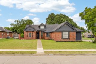 3651 Stresa Lane, Grand Prairie, TX 75052