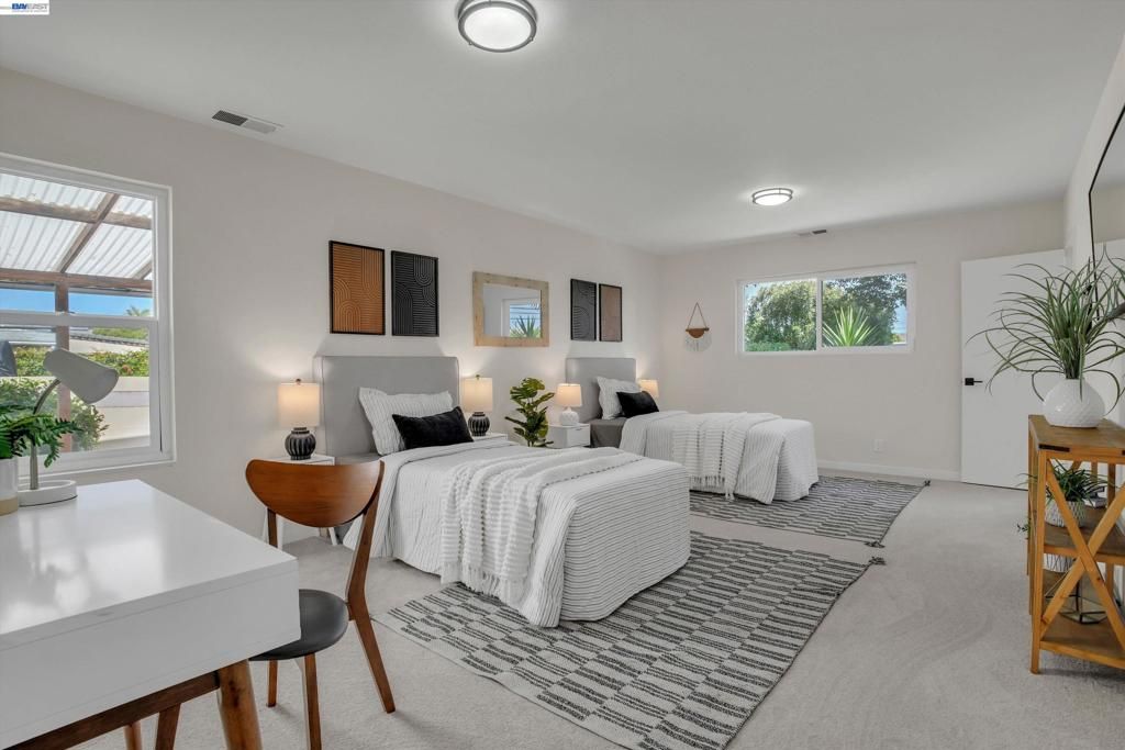 Image 29 of property listing at 16188 Yale Ave, San Lorenzo, CA 94580