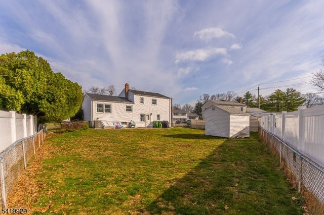 4 Estok Rd, Edison Twp., NJ 08817