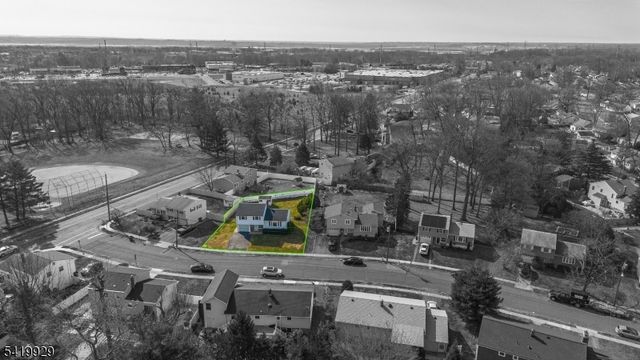 4 Estok Rd, Edison Twp., NJ 08817