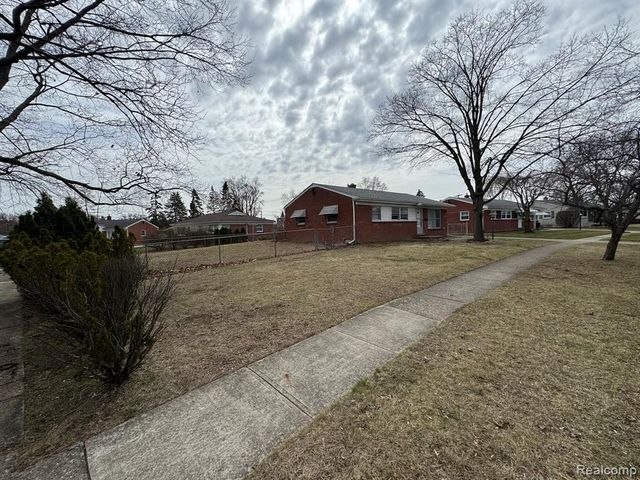 47166 Roland Street, Shelby Twp, MI 48317