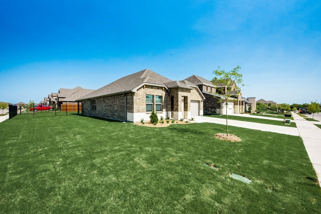 605 Cedar Springs Drive, Princeton, TX 75407