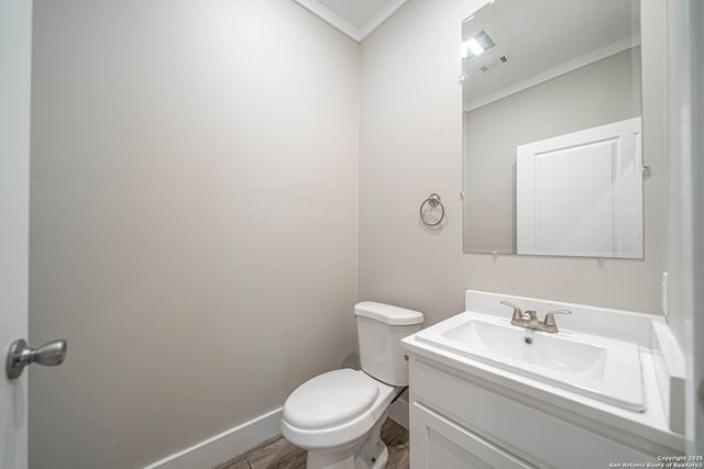 1420 Burleson, San Antonio, TX 78202