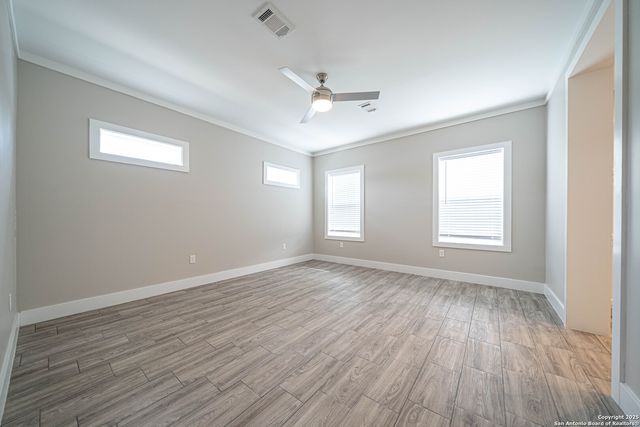 1420 Burleson, San Antonio, TX 78202