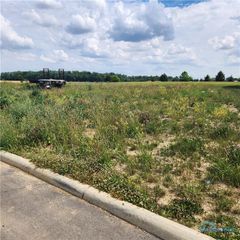 9307 Hiegel Drive, Findlay, OH 45840