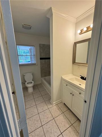2992 Villa Esta Drive, Atlanta, GA 30341