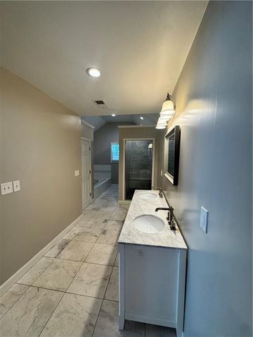 2992 Villa Esta Drive, Atlanta, GA 30341
