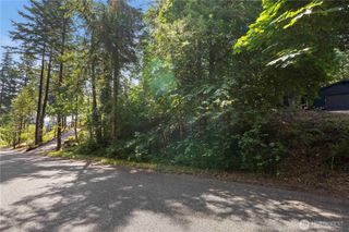 9631 Glory Drive SE, Olympia, WA 98513