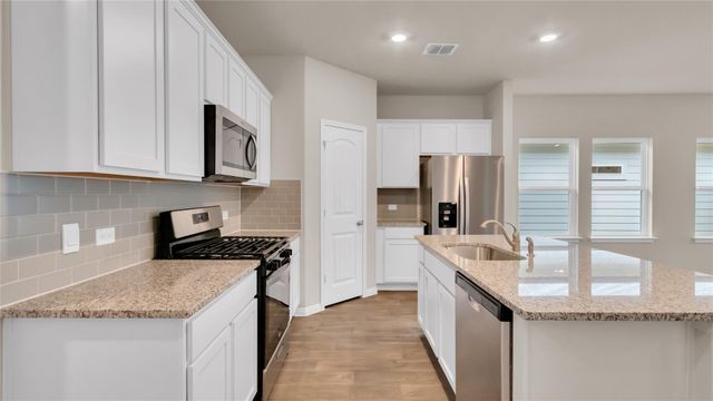 20401 Rosen WAY, Manor, TX 78653