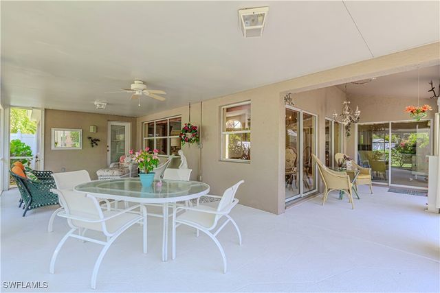 1242 Silverstrand DR, Naples, FL 34110
